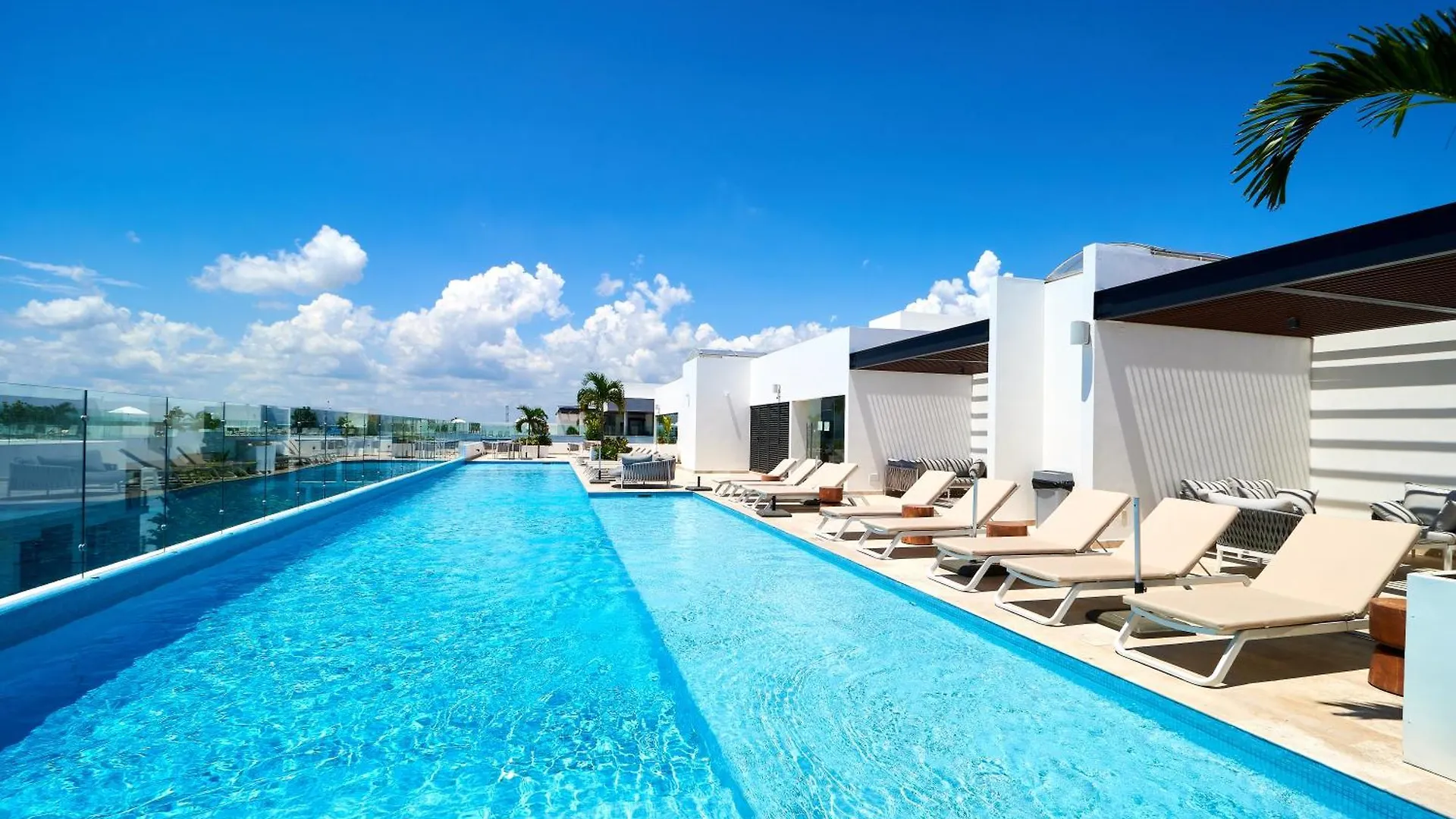 Luxury 2-Story Apt With Jacuzzi Playa del Carmen Mexico