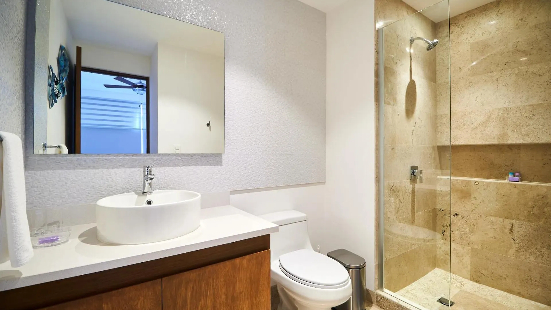 Luxury 2-Story Apt With Jacuzzi Playa del Carmen Mexico