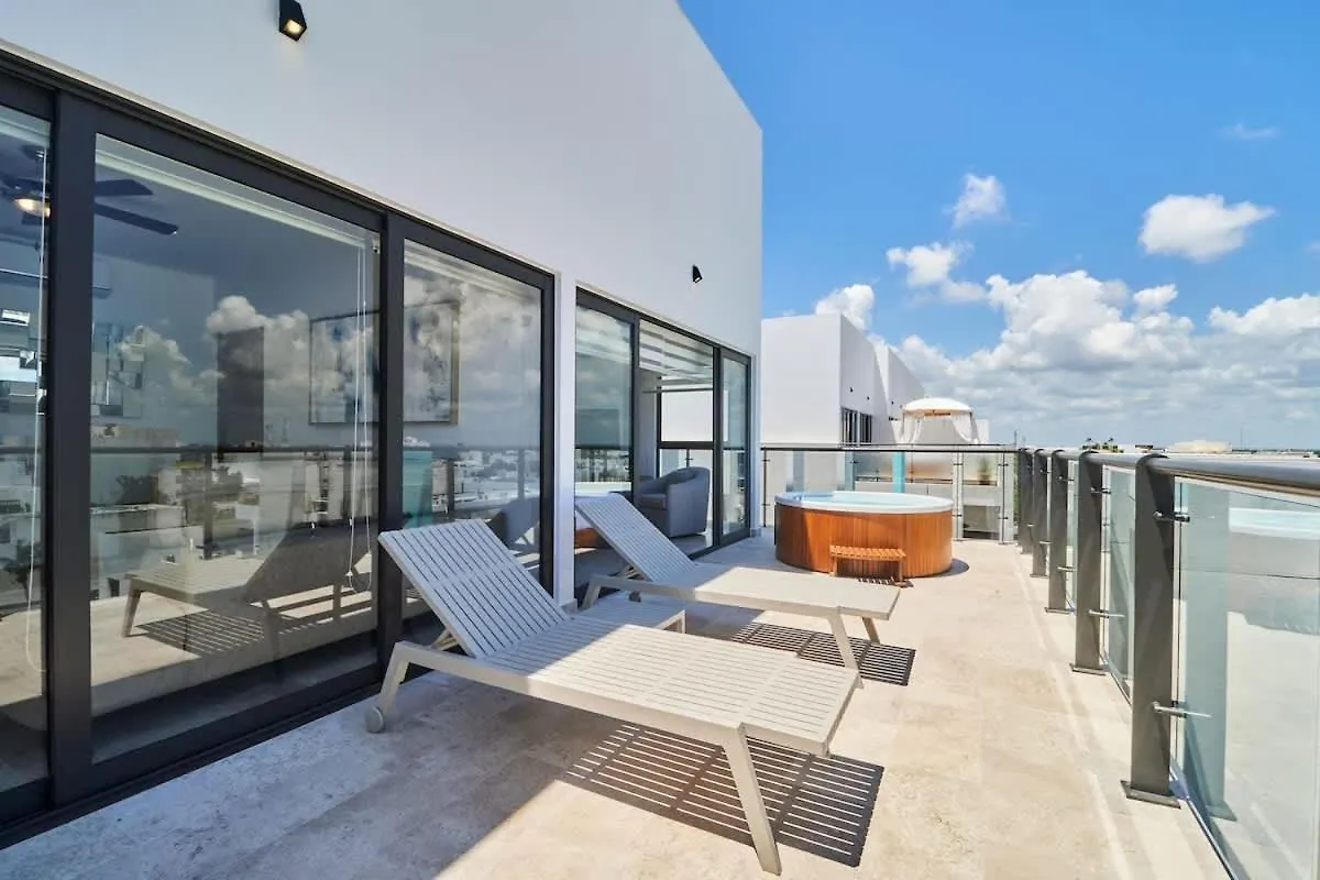 Luxury 2-Story Apt With Jacuzzi Playa del Carmen 0*,  Mexico