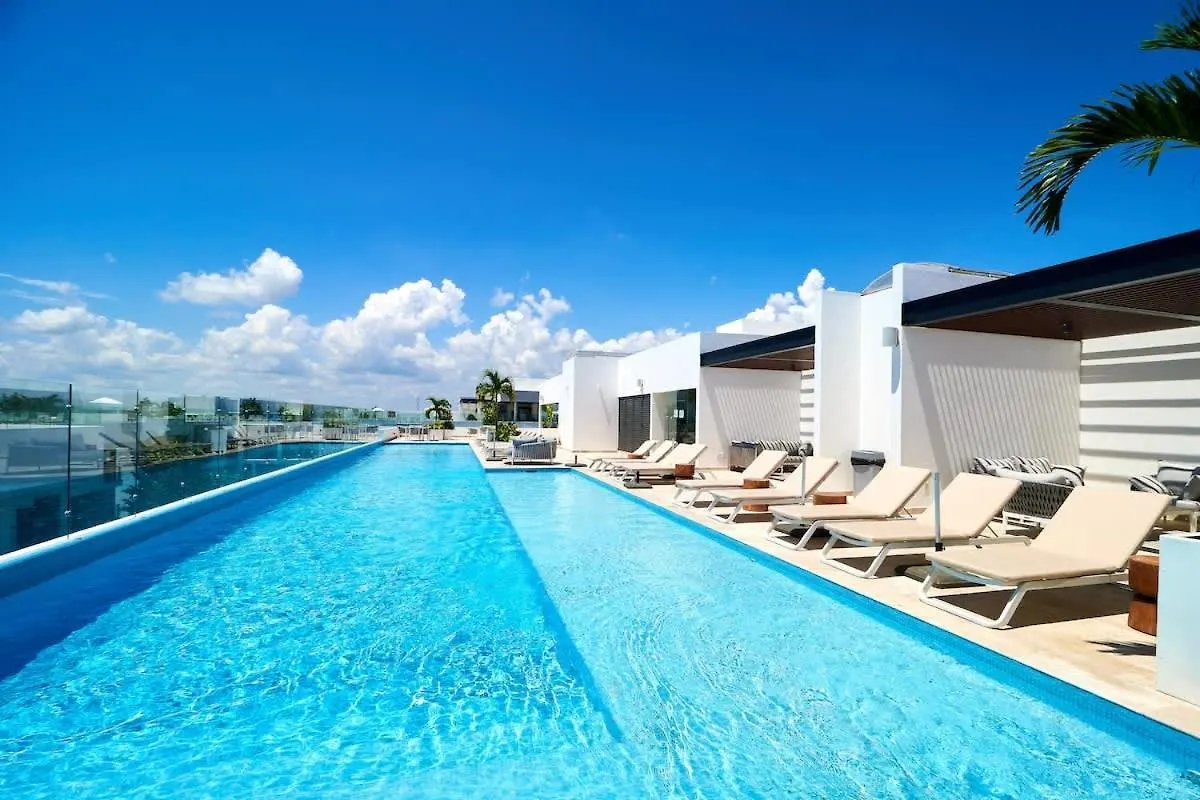 Luxury 2-Story Apt With Jacuzzi Playa del Carmen