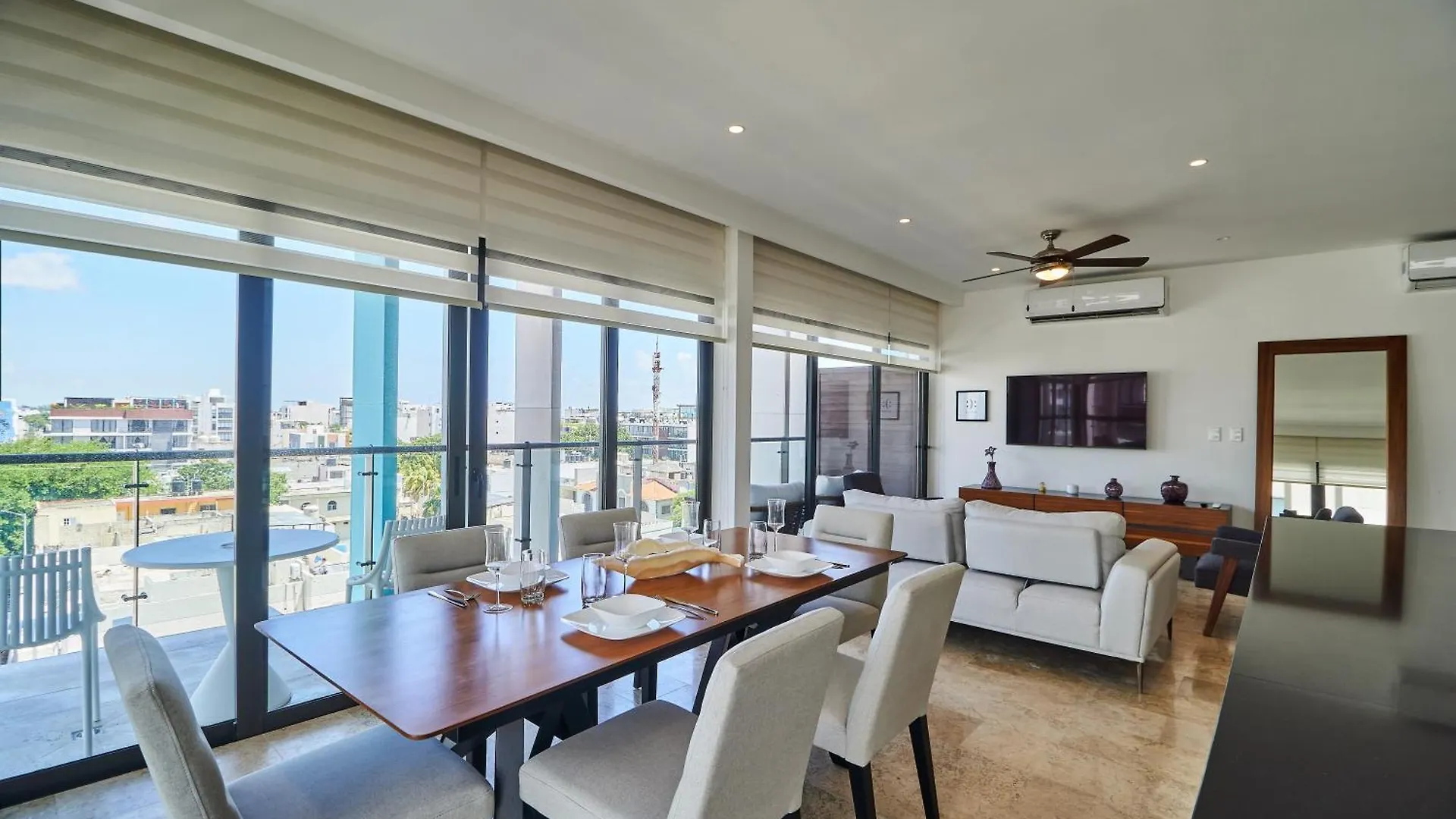 Luxury 2-Story Apt With Jacuzzi Playa del Carmen Mexico
